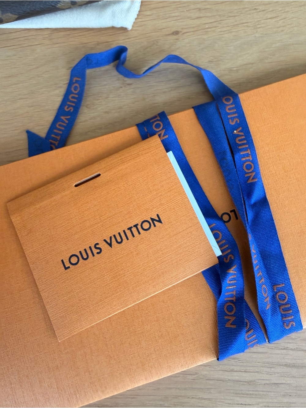 Louis Vuitton Emilie Wallet - Dark Brown & Gold Hardware - Picture 3 of 4